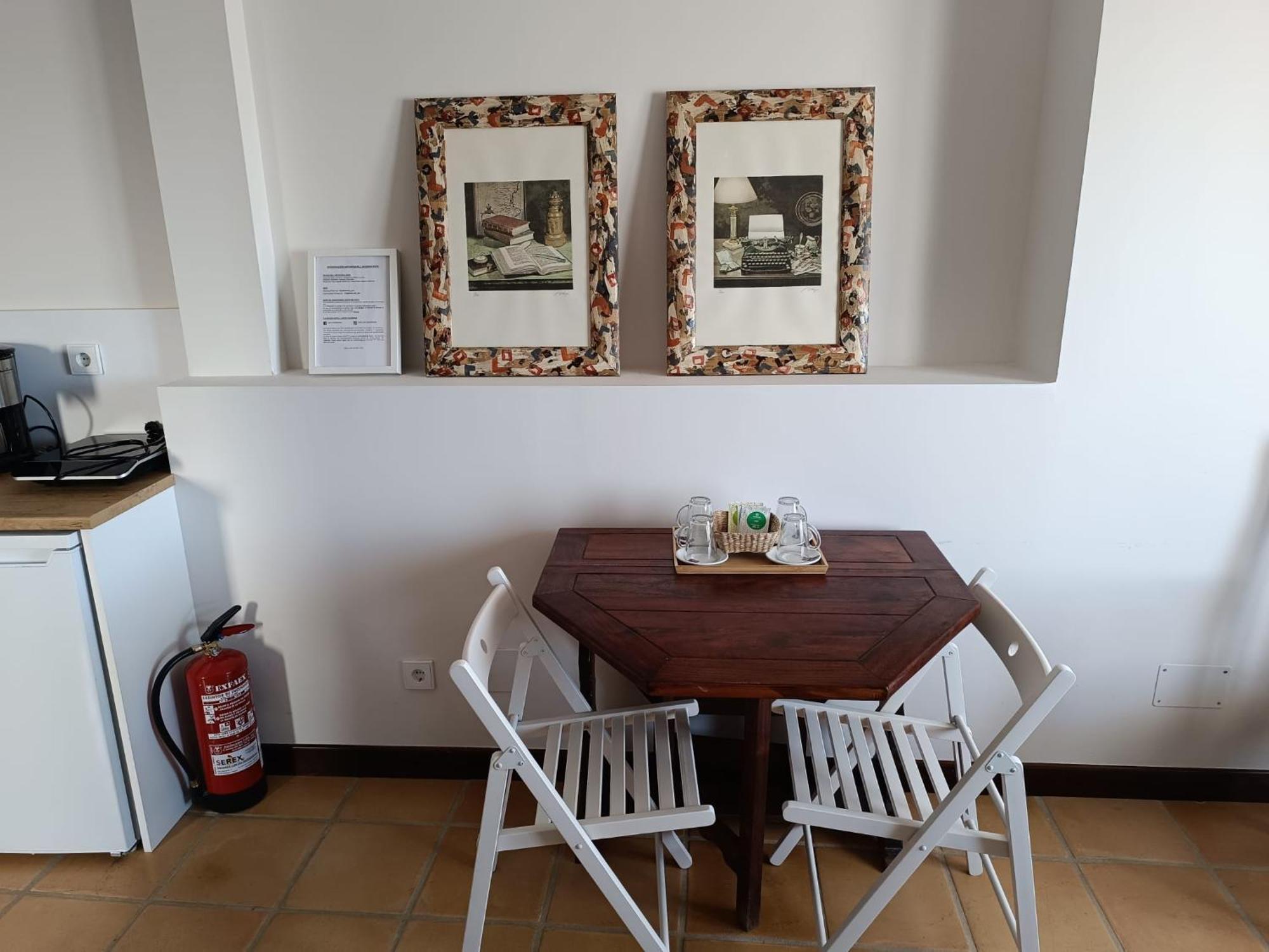 Apartamentos Turisticos La Vida De Antes Consuegra Buitenkant foto